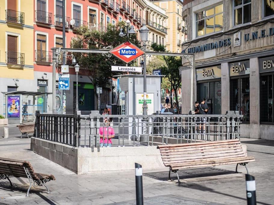 Apartamento A 2 Minutos De Lavapies, Madridアパートメント エクステリア 写真